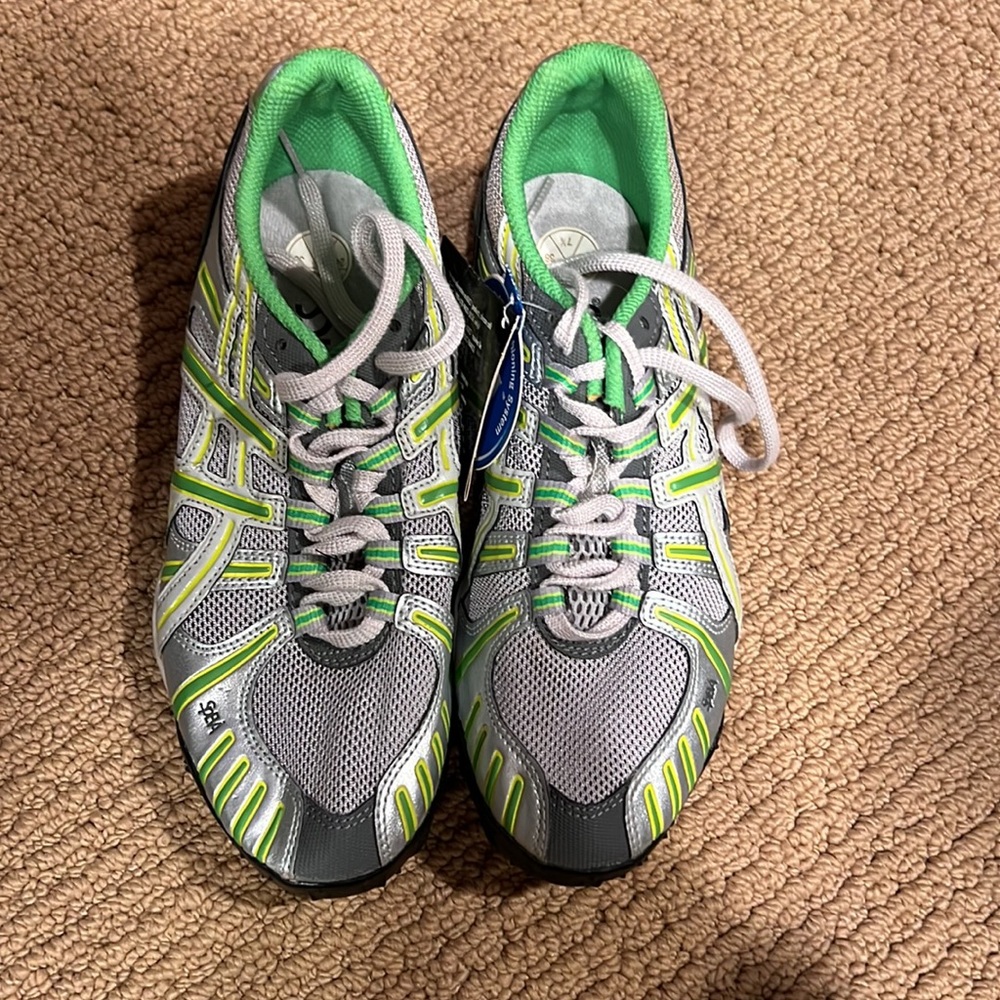 ASICS gel cushion system athletic sneakers. Brand new with tags. never worn.